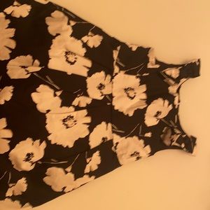 Black and whit dress